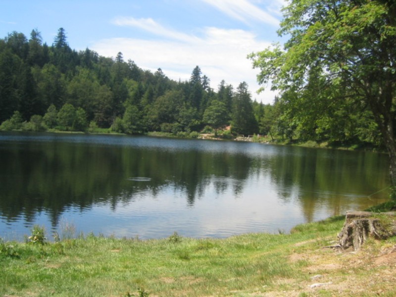 ../Images/b  Le lac de Blanchemer.jpg